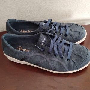 Skechers Women's Dark Blue Denim Lace-Up Sneakers Sz 8